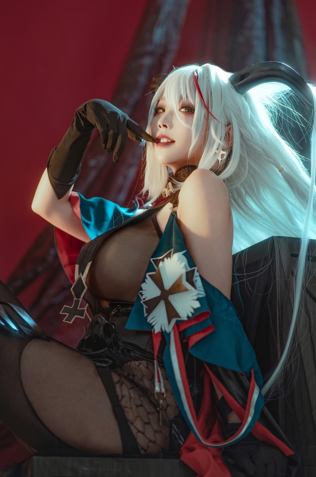 宫本桜的埃吉尔角色扮演：探索角色的多面性[20P-272MB]