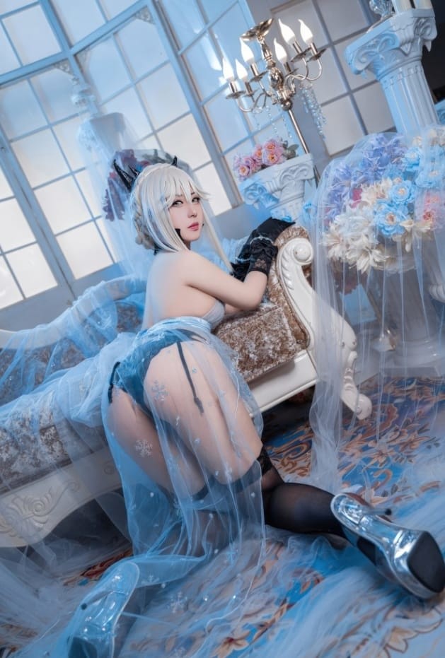 虎森森 —— 黑枪呆 皇室糖霜演绎 [65P-712M]