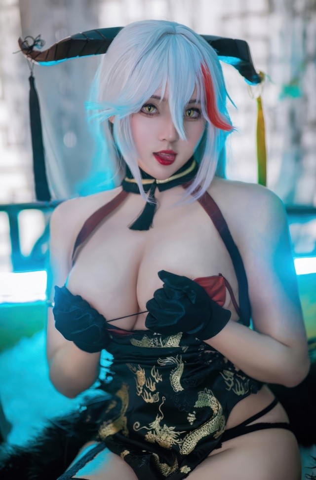 Natsuko夏夏子《碧蓝航线》埃吉尔cos：金龙腾祥云造型全解析[30P-255MB]