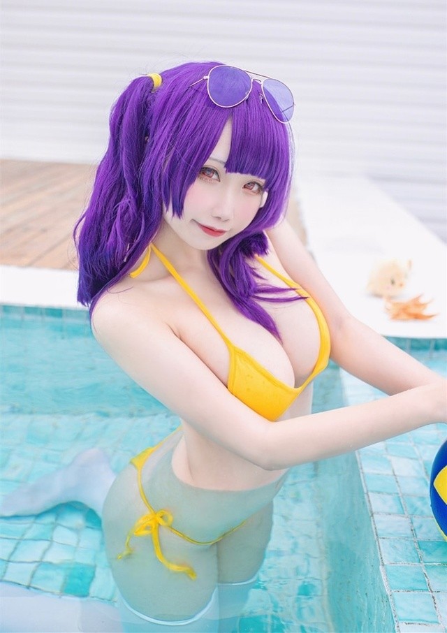 贞子蜜桃cos波拉泳装：碧蓝航线夏日清凉神还原 [23P-80MB]